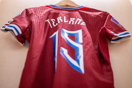 The kit of Elisabeth Terland of Norway in the dressing room