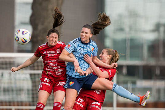 Bläddra bland fler bilder av Fotboll, Damallsvenskan, Djurgården - Piteå