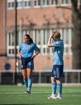 Djurgårdens Olivia Ulenius deppar