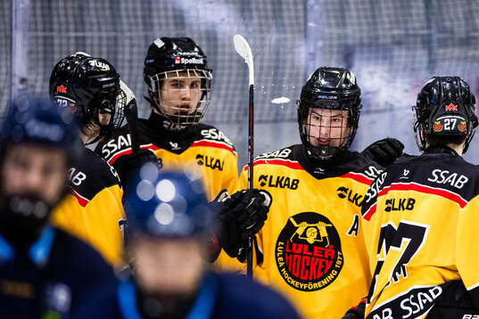 Luleås Melvin Wande jublar