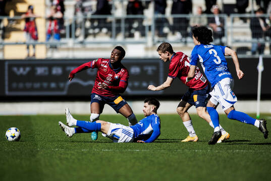 Örgrytes Haladj-Madiou Keita och GIF Sundsvalls Amaro