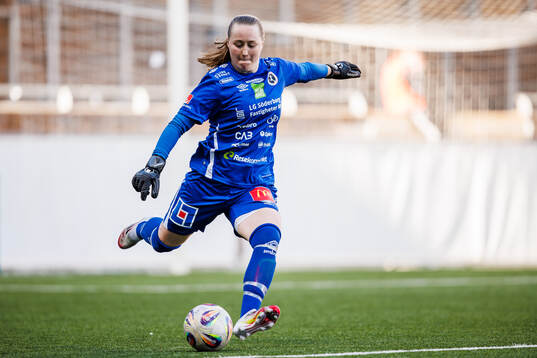 KIF Örebros målvakt Julia Langörgen