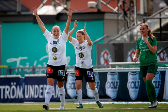Bläddra bland fler bilder av Fotboll, Elitettan, Örebro SK - Team TG