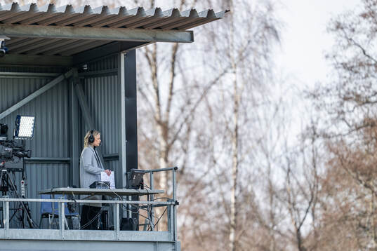 Petra Svensson, kommenator på Max