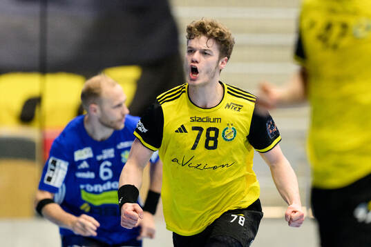 Sävehofs Oli Mittun jublar