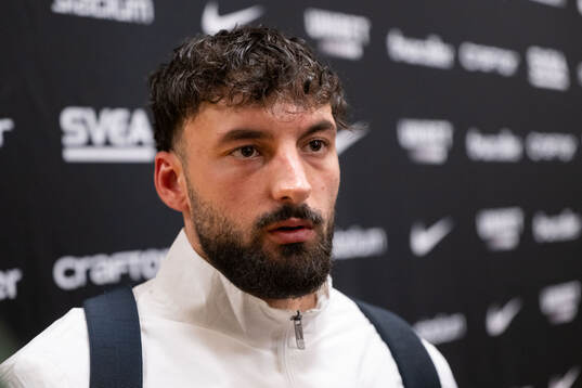 Malmö FFs Sead Haksabanovic i mixade zonen
