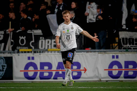 Örebros Hampus Söderström deppar