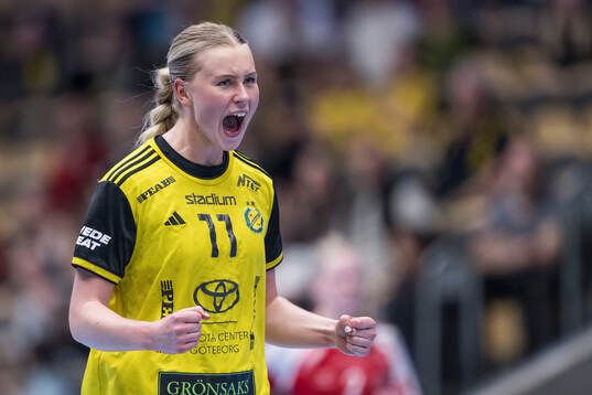 Sävehofs Stina Wiksfors jublar