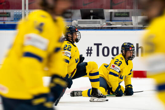 Hanna Thuvik and Thea Johansson