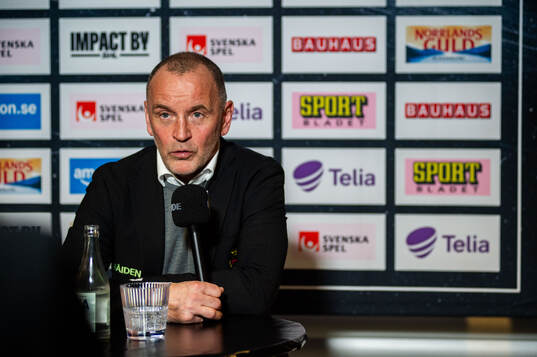 Luleås tränare Thomas Berglund på presskonferensen