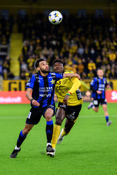 Sirius Joakim Persson och Elfsborgs Terry Yegbe