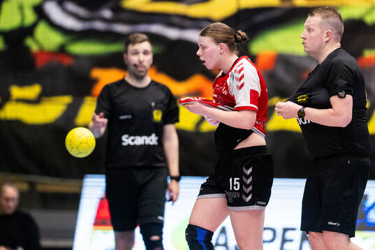 H65 Höörs Ebba Leo deppar