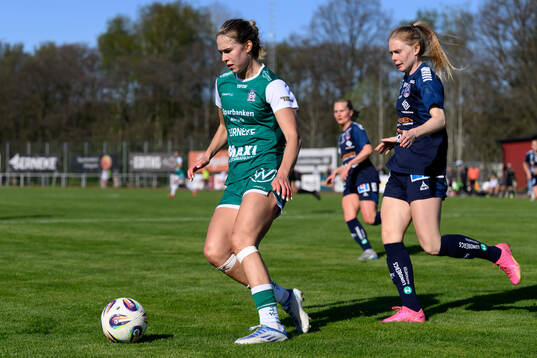 Alingsås Emmaliina Tulkki och Linköpings Malin Johnsen