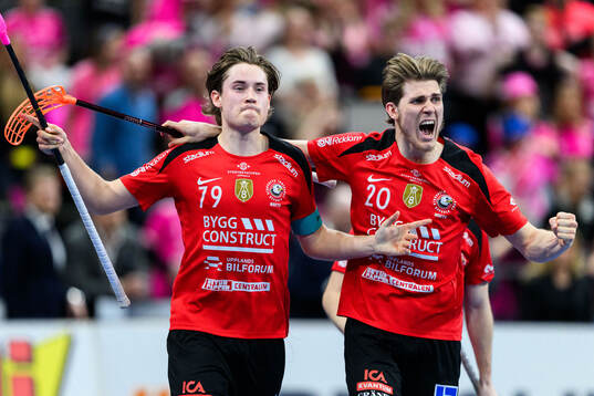 Storvretas Gabriel Kohonen och Sakarias Ulriksson jublar
