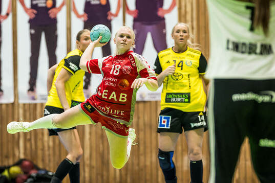 H65 Höörs Emely Persson
