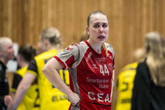 H65 Höörs Wilma Pettersson deppar