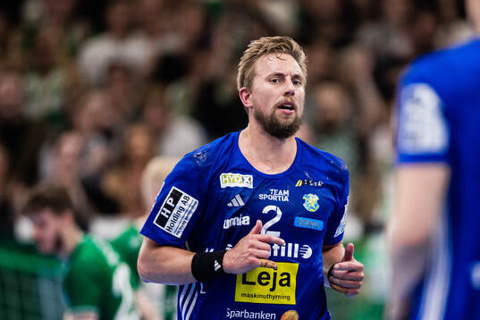 Ystad IFs Anton Månsson deppar