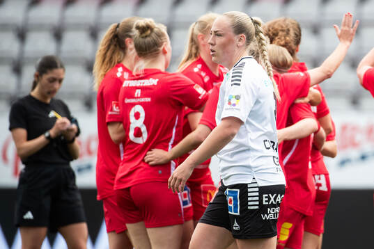 Bläddra bland fler bilder av Fotboll, Elitettan, KIF Örebro - Örebro SK
