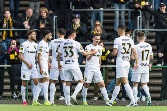 Bläddra bland fler bilder av Fotboll, Allsvenskan, Brommapojkarna - AIK