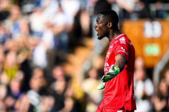 Sirius målvakt Ismael Diawara