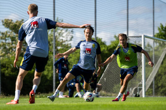 Hjalmar Ekdal and Benjamin Nygren of the Swedish men's