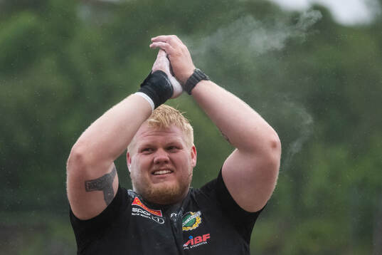 Marcus Thomsen of Norway recognizes the spectators when