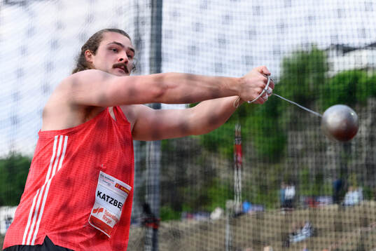 Ethan Katzberg of Canada