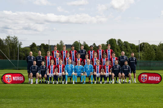 The Norwegian under-19 national football team poses for a