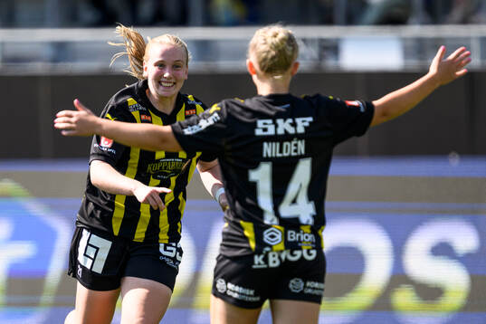 Häckens Johanna Fossdalsá Sørensen jublar