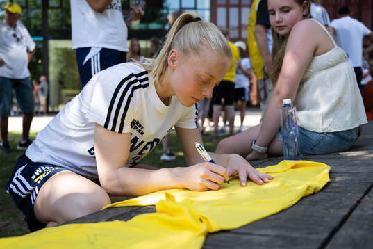 Klara Lundquist of Sweden at a fan meet