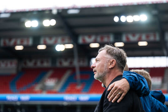 Head coach Peter Gerhardsson of Sweden