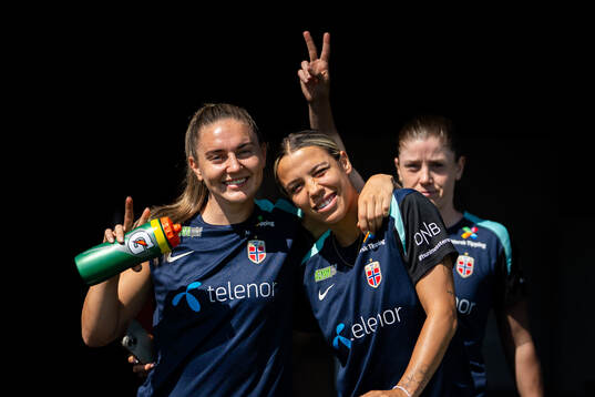 Vilde Bøe Risa, Celin Bizet Dønnum and Maren Mjelde of