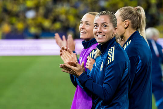 Magdalena Eriksson and Linda Sembrant of Sweden