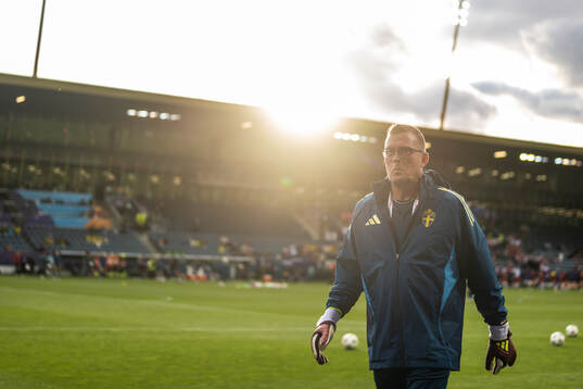Goalkeeper coach Leif Troedsson of Sweden