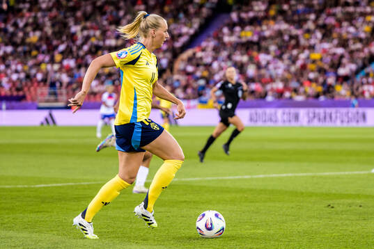 Stina Blackstenius of Sweden