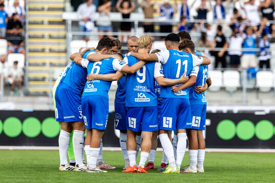 Oddevolds spelare laddar för match