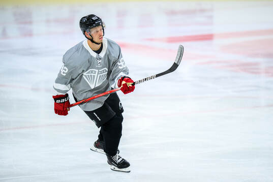 New Jersey Devils Jesper Bratt