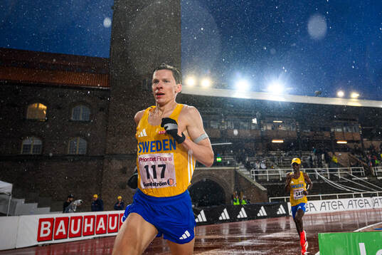 Andreas Almgren of Sweden