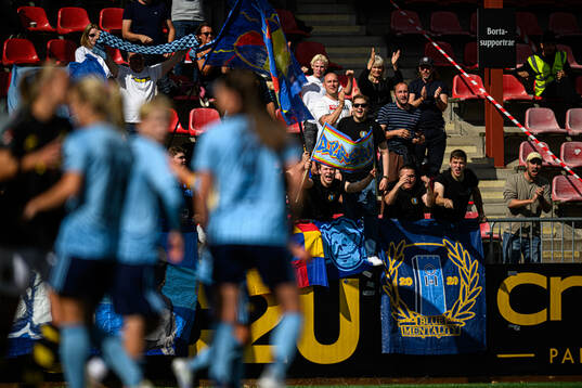 Djurgårdens supportrar jublar