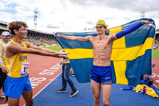 Melwin Lycke Holm of Sweden and Daniel Kosonen of Finland