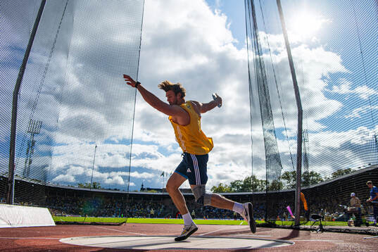 Simon Pettersson of Sweden