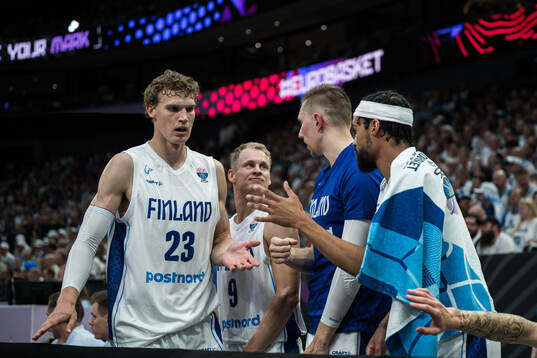 Lauri Markkanen of Finland