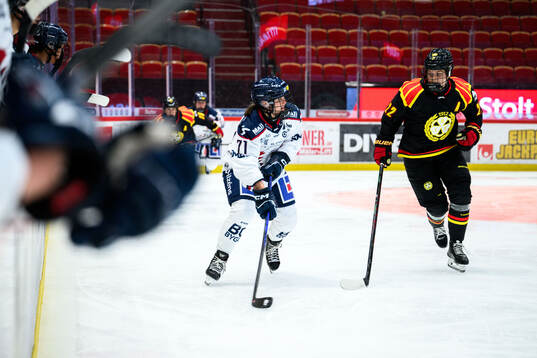 Linköpings Madeleine Leidt och Brynäs Hanna Thuvik