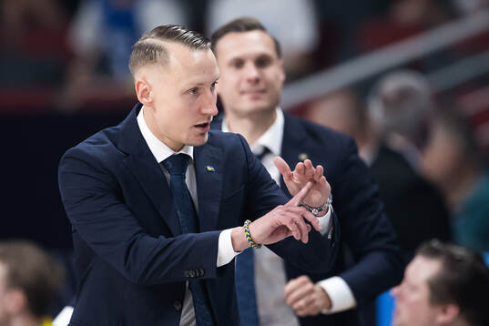 Mikko Riipinen of Sweden