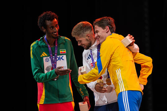 Yomif Kejelcha of Ethiopia, Jimmy Gressier of France and