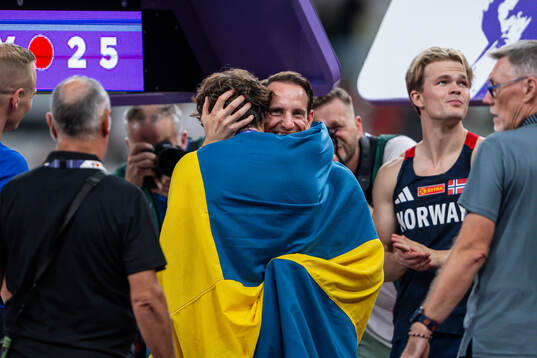Armand Duplantis of Sweden celebrate with Renaud Lavillenie