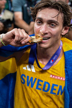 Armand Duplantis of Sweden celebrates