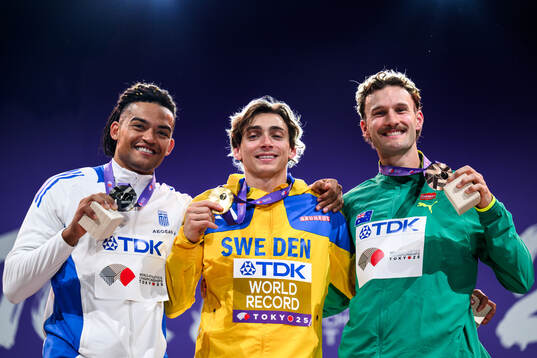 Emmanouil Karalis of Greece, Armand Duplantis of Sweden and