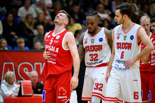 Uppsalas Lukas Friberg har ont