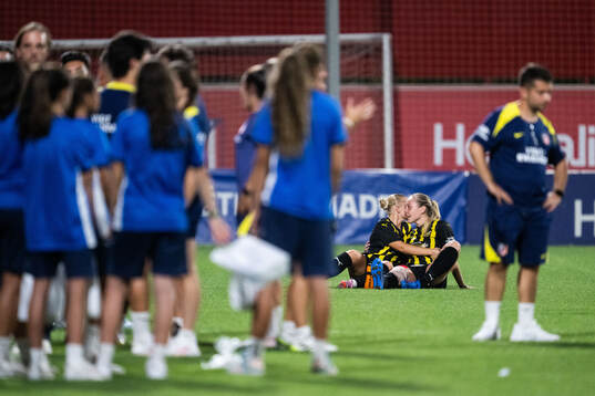 Matilda Nildén and Alice Bergström of Häcken look